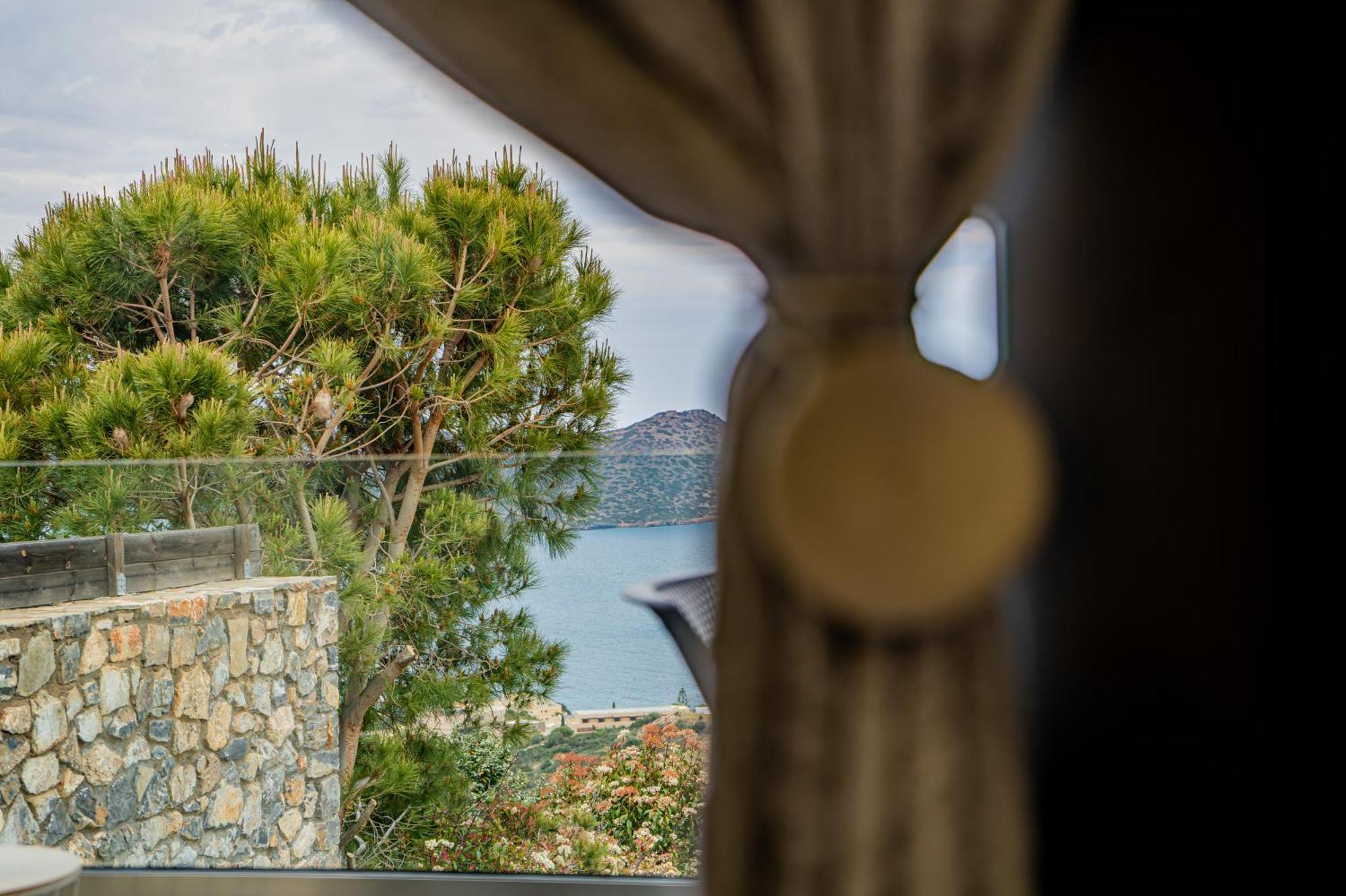 Elounda Sunrise Villa Exterior photo