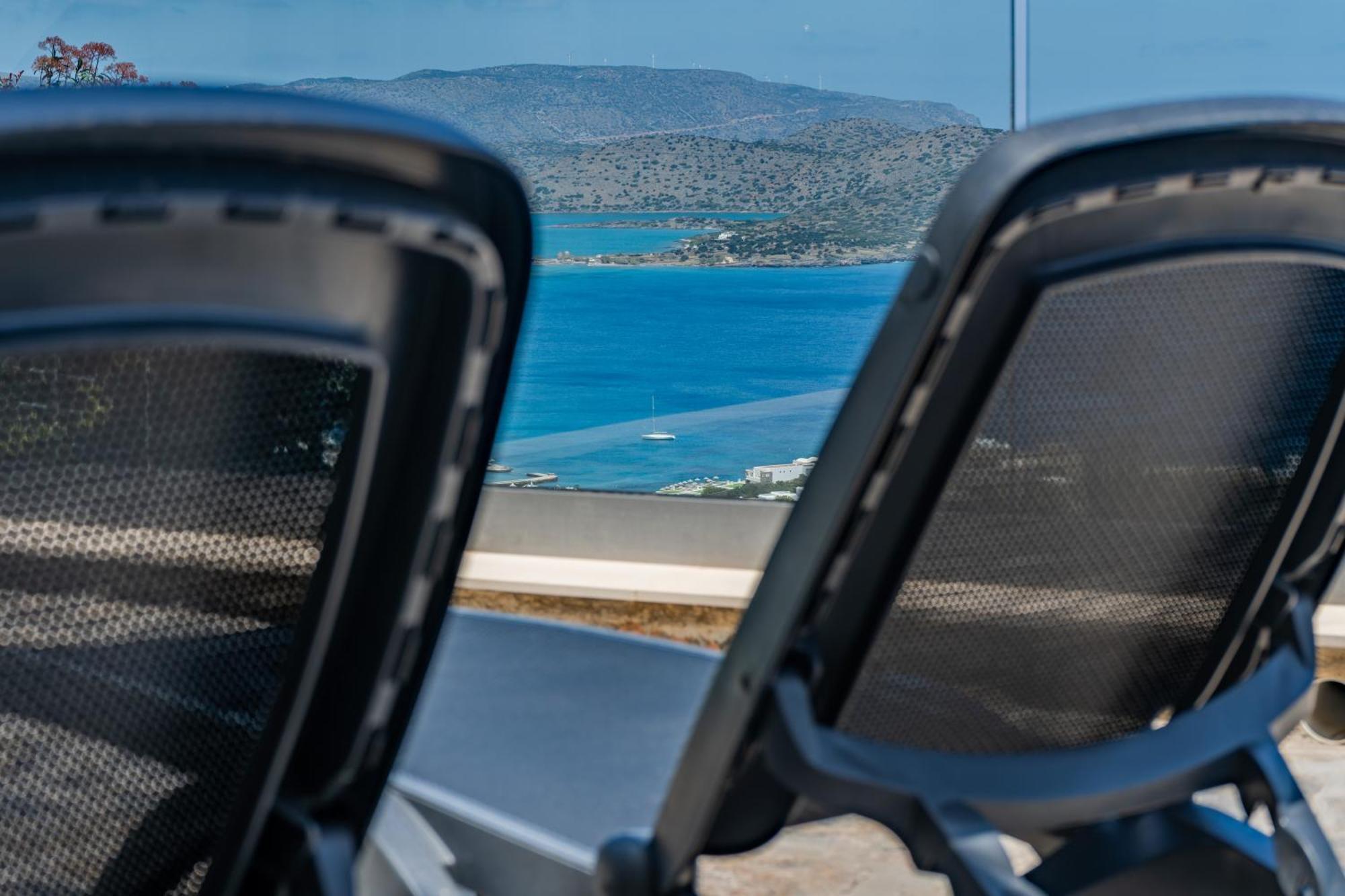 Elounda Sunrise Villa Exterior photo